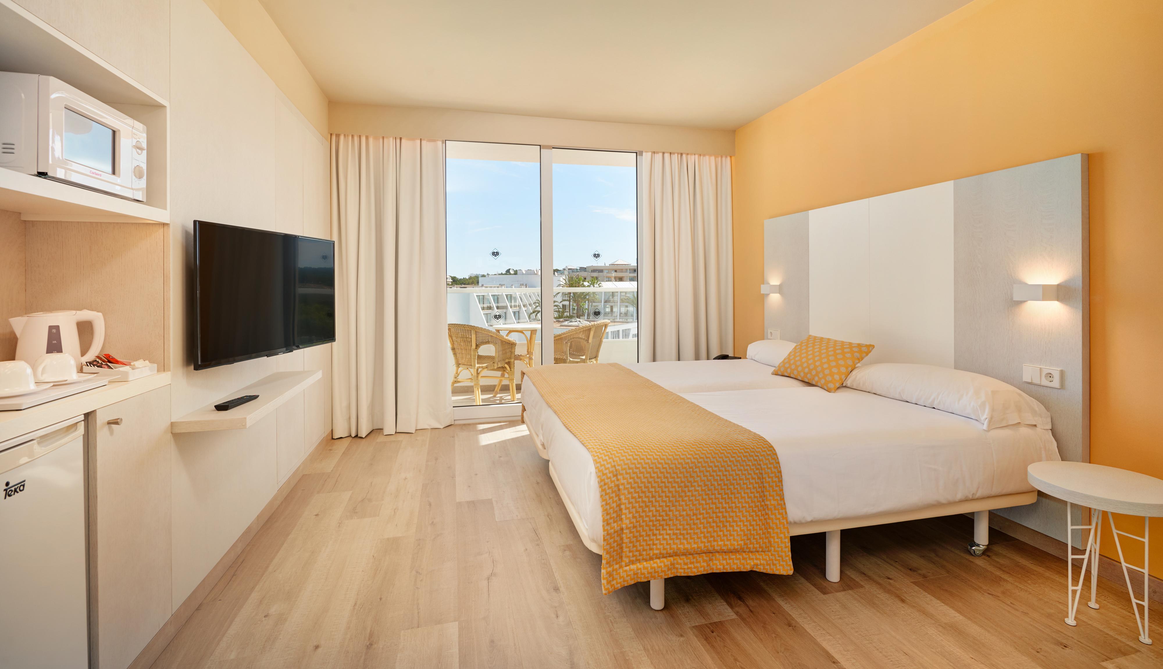 Protur Vista Badia Hotel Sa Coma  Eksteriør billede